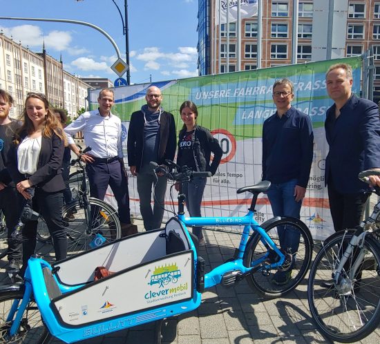 Feierliche Eröffnung der Fahrradstraße Lange Straße in Rostock